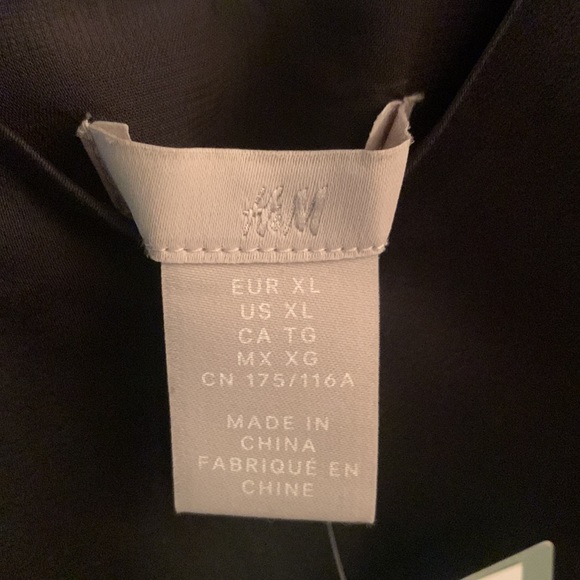 H&M NWT size XL black satin camisole top - Picture 3 of 10
